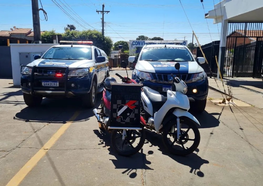 Nesta terça, policiais militares do 13º Batalhão realizaram a prisão de uma mulher de 30 anos que furtou duas motocicletas.