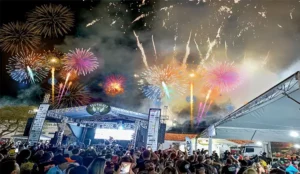 Quiema de fogos da costelada 2023 do Moto Grupo Rosta 158 em Paranaíba-MS