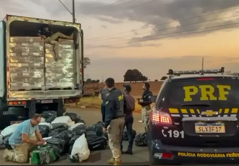 PRF faz apreensão de mais de 1 Tonelada de cocaína na BR 158 em Paranaíba