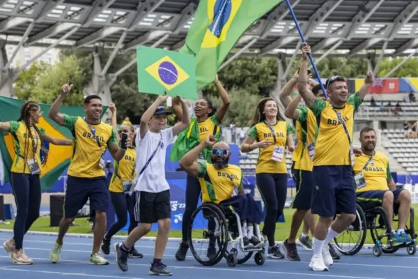 Brasil brilha na Paralimpíada com recorde histórico