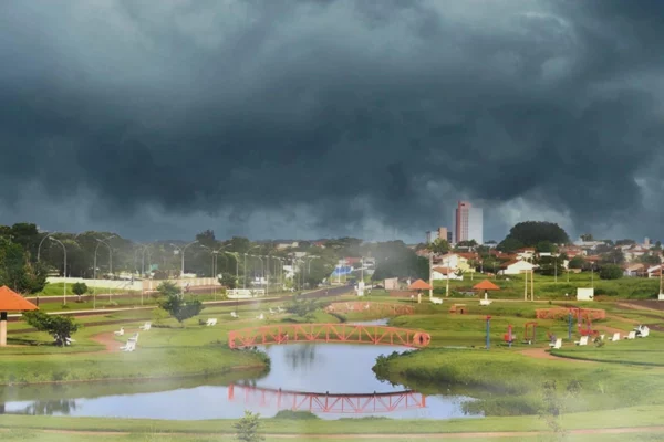 Paranaíba deve ter fim de semana chuvoso