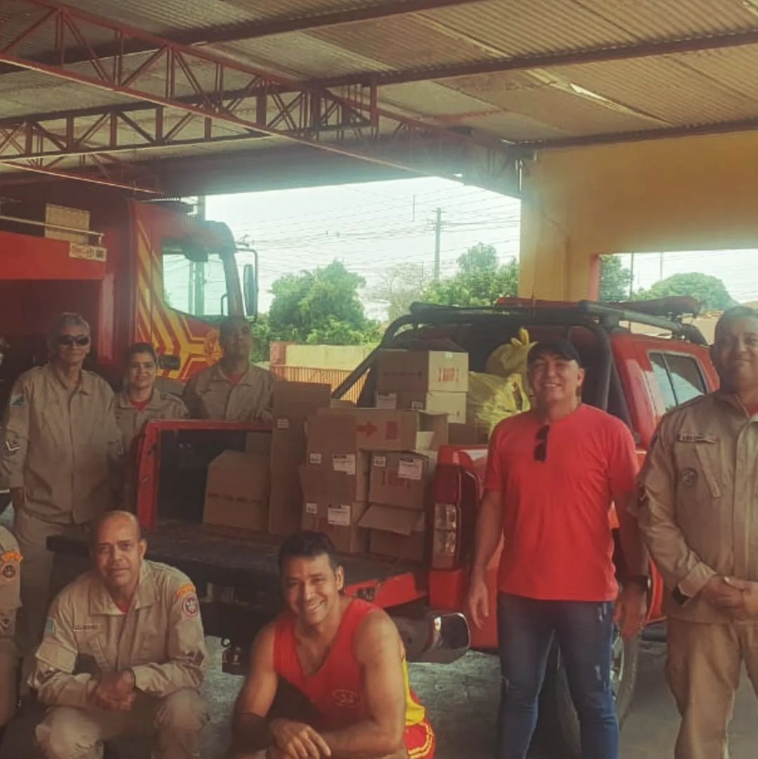 Grêmio dos Bombeiros entrega 600 brinquedos