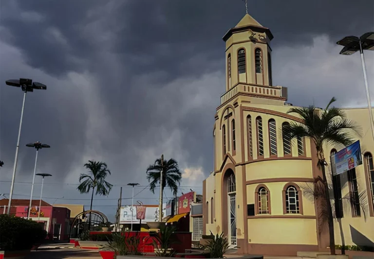 Feriado de finados em Paranaíba terá chuvas e trovoadas