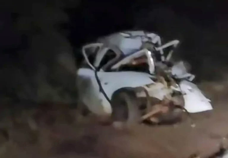 Homem morre em colisão frontal com ônibus