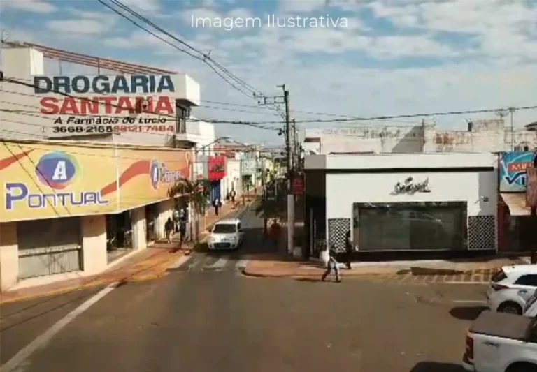 Comércio terá horário especial de atendimento em Paranaíba