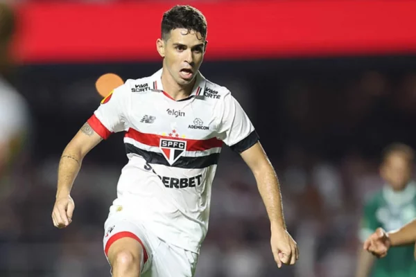 Oscar bilha e encanta até adversários na estreia pelo São Paulo