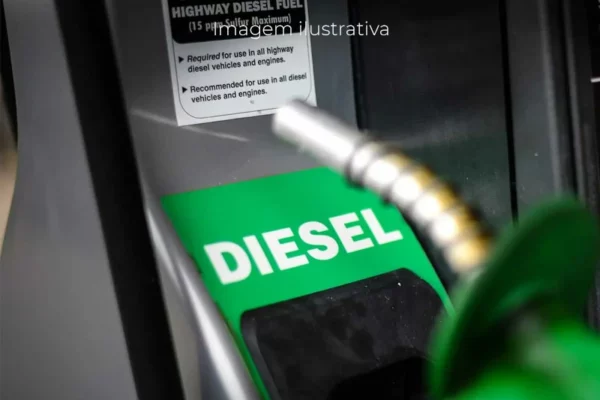 Petrobras avisa a Lula que precisa reajustar diesel