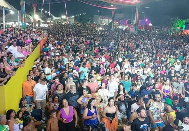 Carnaíba 2025 movimenta comércio e turismo em Paranaíba