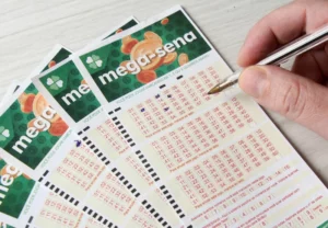 Duas apostas de Paranaíba acertam quadra da Mega-Sena