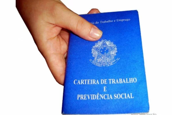 Feirão de emprego oferece 70 vagas de trabalho em Paranaíba