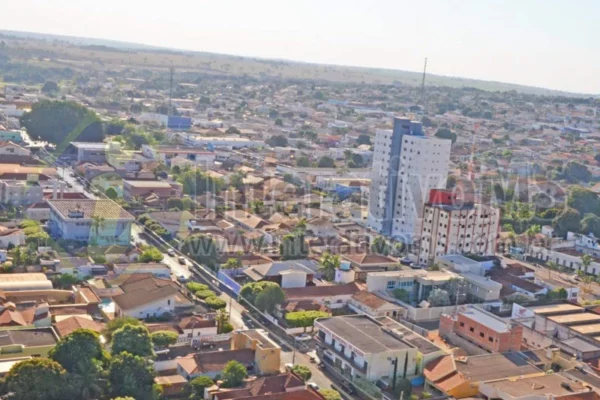 Semana começa com falta de Água em Paranaíba