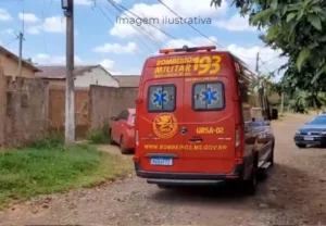 Bombeiros socorrem vítima de espancamento