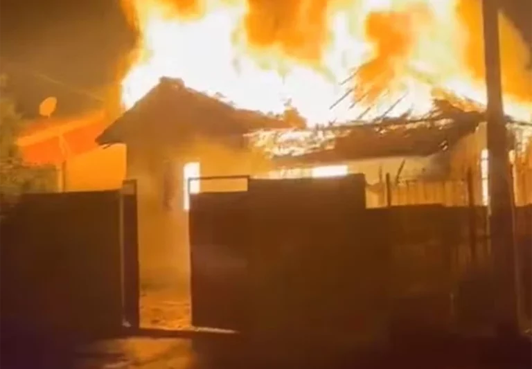 Morador é salvo de casa em chamas em MS