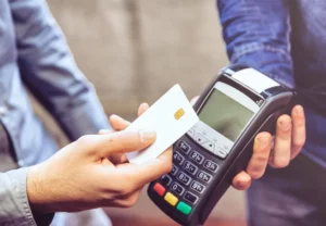 Taxa de juros deve subir 0,5 ponto na reunião do Copom nesta quarta