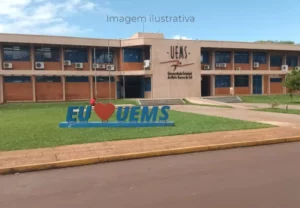 UEMS abre inscrições em processos seletivos com salário de até R$ 10,2 mil