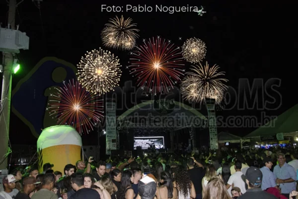 Costelada beneficente 2025 incendeia Paranaíba com rock e solidariedade