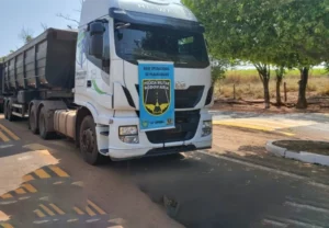 Motorista é flagrado com maconha e arrebite na MS-240 em Paranaíba