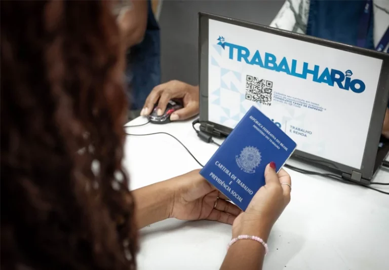 Fábrica oferece vagas de emprego em Paranaíba com salários de até R$ 6 mil