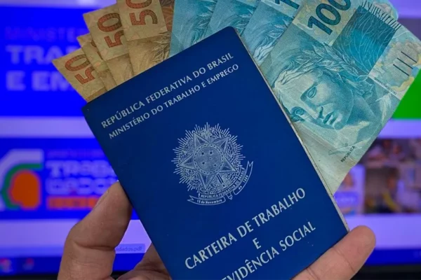 Casa do Trabalhador oferece 250 vagas de emprego em Paranaíba nesta segunda-feira