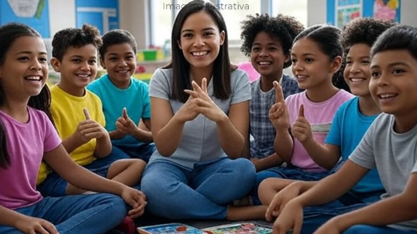 Curso de Libras para crianças em Paranaíba