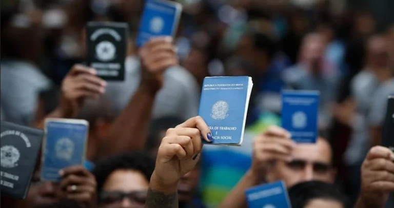 Feirão de vagas da Casa do Trabalhador acontece na quinta