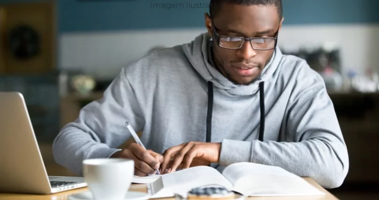 Fundação oferece cursos on-line gratuitos sobre IA e ChatGPT