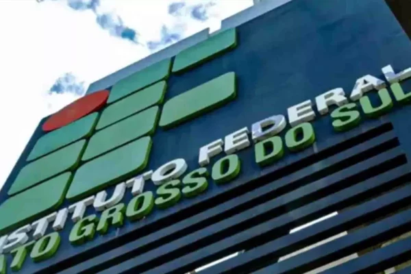 IFMS abre contratação com salário de até R$ 9 mil
