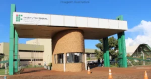 IFMS abre inscrições para curso de idiomas grátis