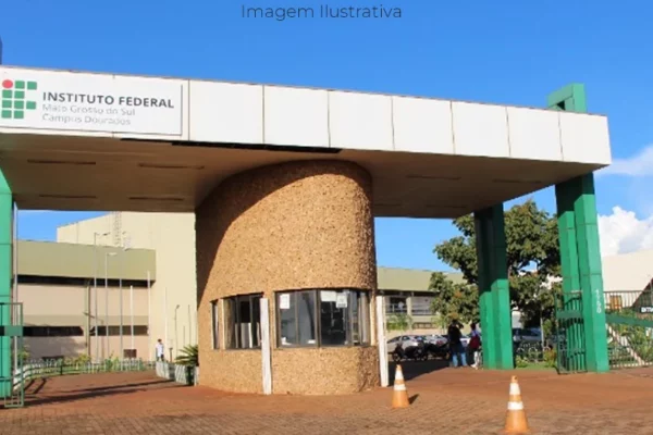 IFMS abre inscrições para curso de idiomas grátis