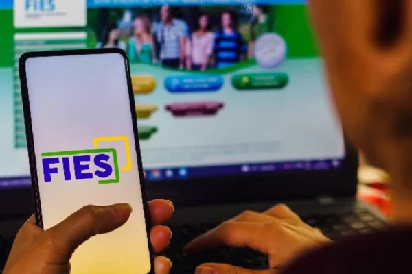 Inscrições do Fies 2025 para o 2º semestre começam hoje: garanta sua vaga!