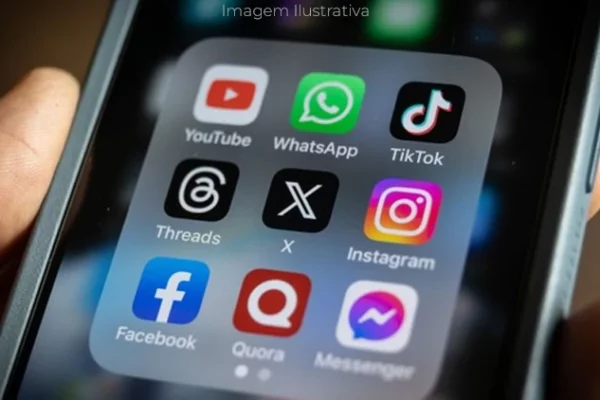 Invasão de rede social gera indenização de R$ 10 mil a moradora de Paranaíba