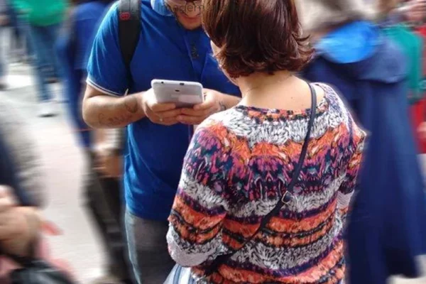 Pesquisa revela que 40% dos brasileiros acham que economia está 'andando para trás'