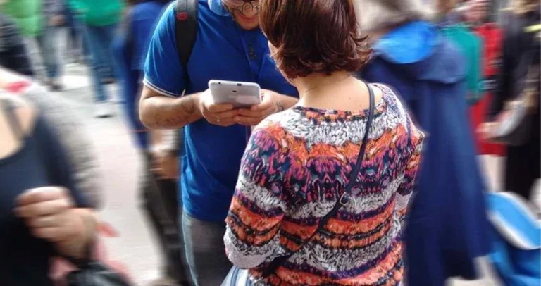 Pesquisa revela que 40% dos brasileiros acham que economia está 'andando para trás'