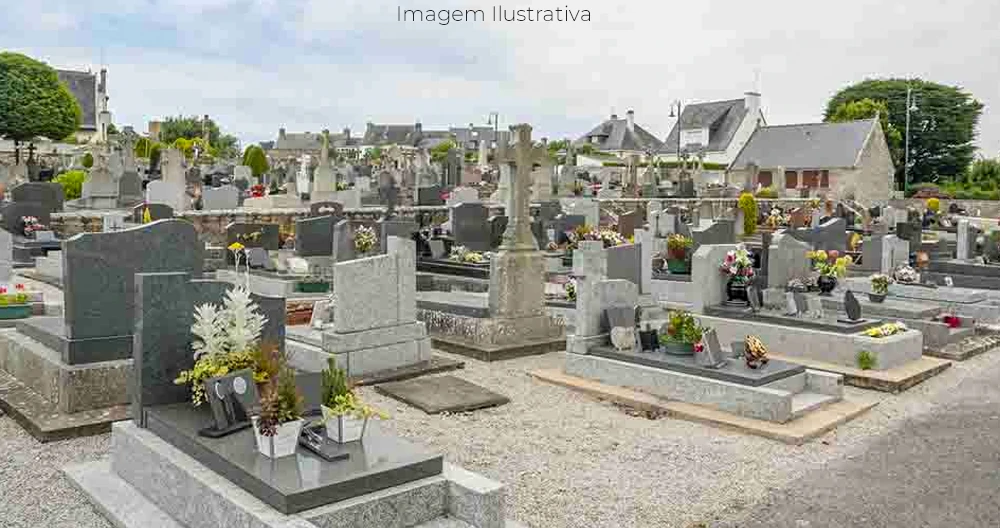 Professor é morto com golpes de foice em MS