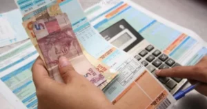 Conta de luz terá taxa adicional com bandeira vermelha em agosto
