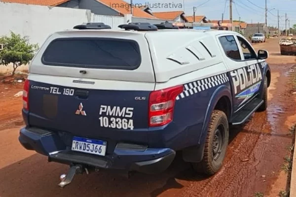 Homem é preso após ameaçar mulher com faca no Industrial de Lourdes