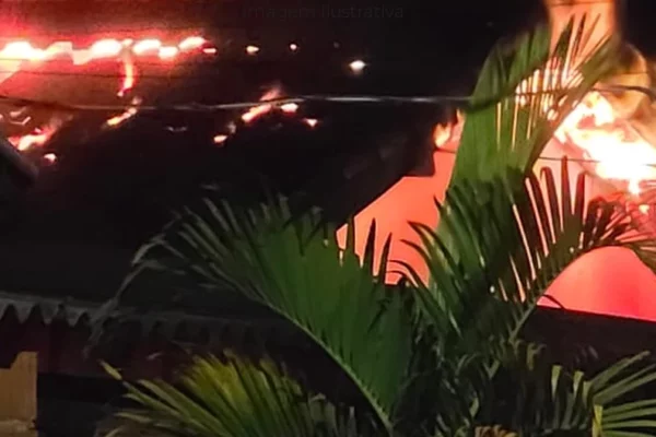 Idosa morre em incêndio em residência em Inocência
