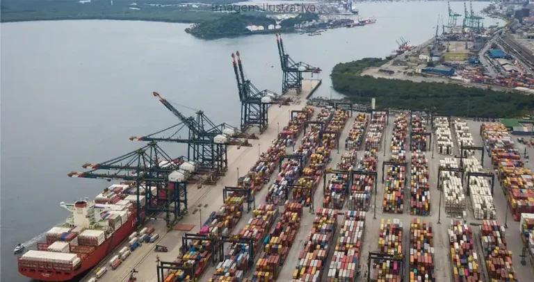 Tarifaço sobre exportações brasileiras entra em vigor e afeta 36% das vendas para os EUA