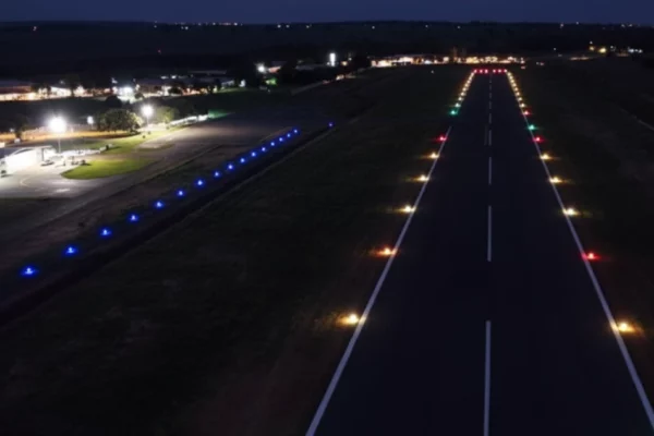 Aeroporto de Paranaíba terá iluminação para voos noturnos