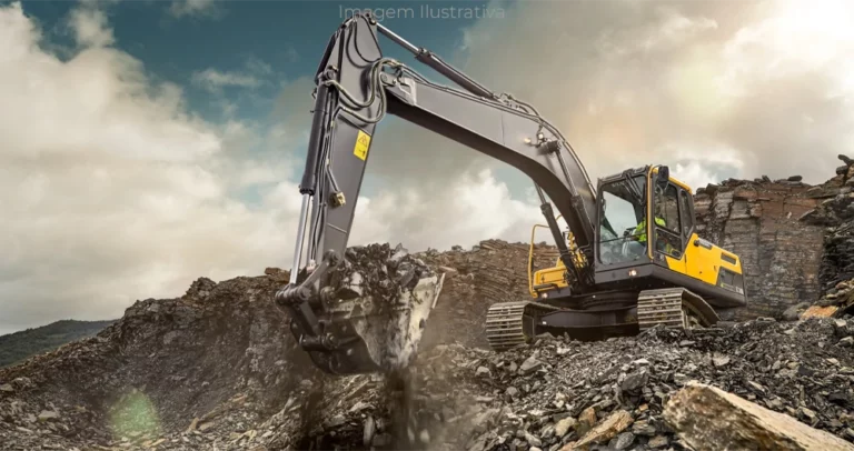 curso grátis de operador de retroescavadeira em Paranaíba
