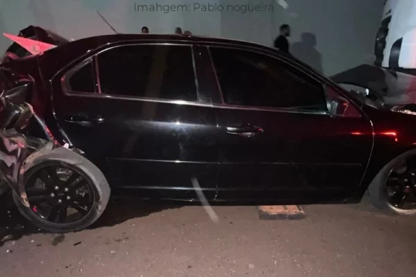 Motorista embriagado causa acidente em Paranaíba