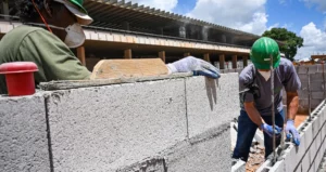 Paranaíba recebe curso gratuito na área de construção civil