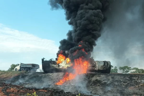 🛑 Trânsito Parado: BR-158 não tem previsão de liberação