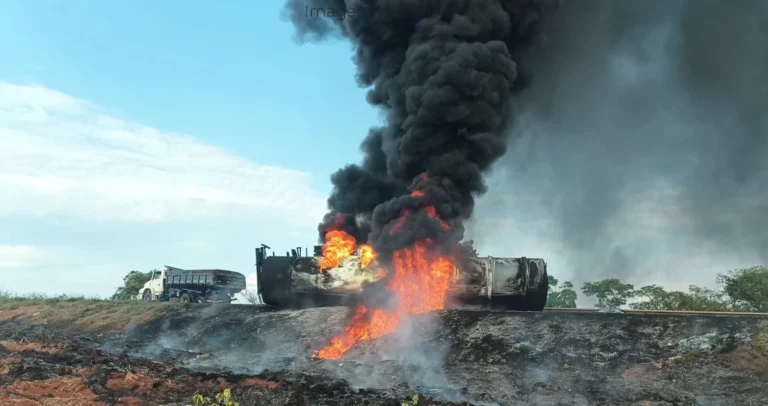 🛑 Trânsito Parado: BR-158 não tem previsão de liberação