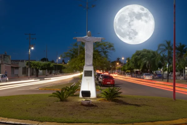Céu de outubro terá superlua, chuva de meteoros e encontros planetários