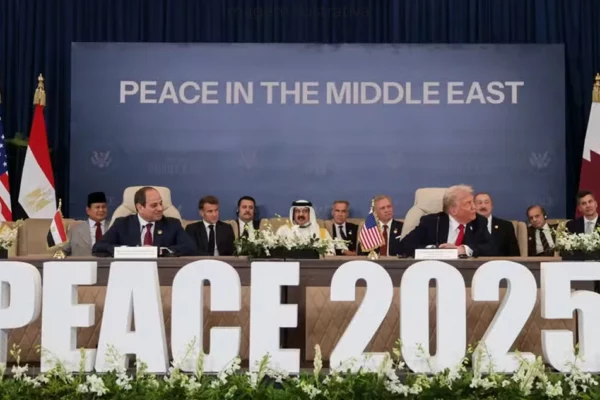 Líderes mundiais assinam acordo de cessar-fogo em Gaza