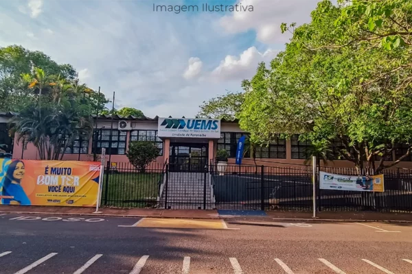 UEMS em Paranaíba