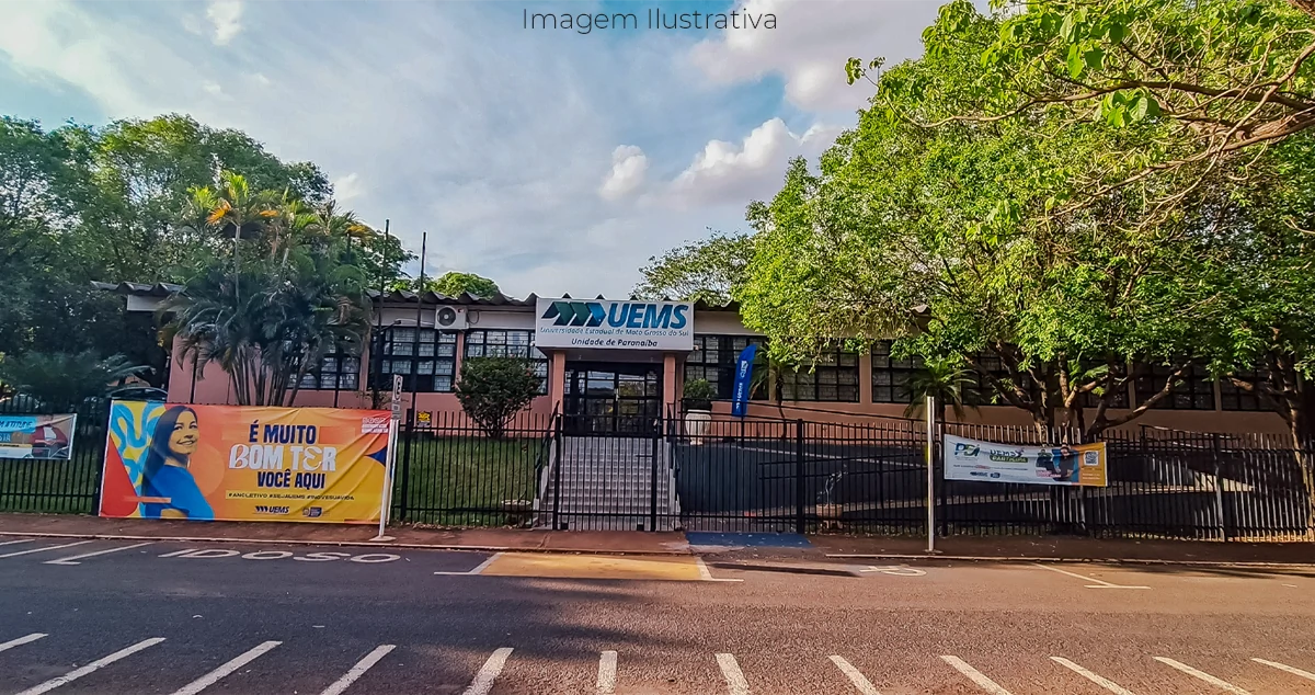 UEMS em Paranaíba