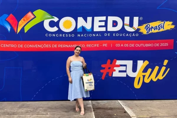 Professora de Paranaíba é embaixadora de MS em congresso nacional de educação