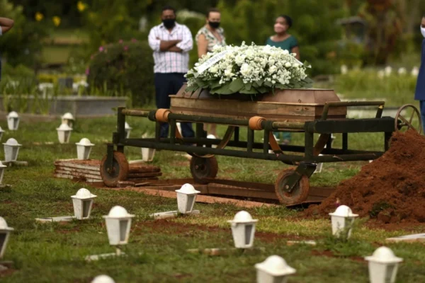 Rapaz de 21 anos pode ser primeiro morto por intoxicação de metanol em MS